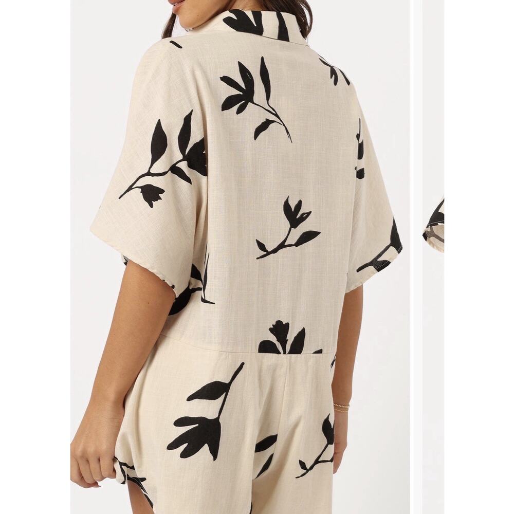 Petal & Pup Sebastian Print Romper Size Large - Picture 10 of 10